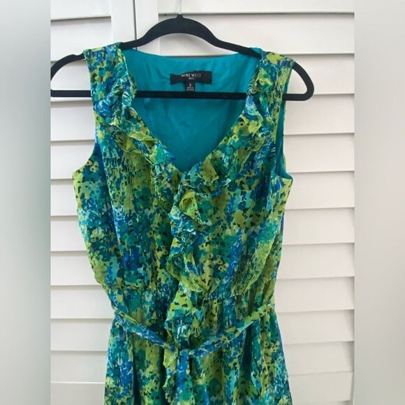 Floral Sleeveless Dress - Blue and Green - Picture 2 of 7